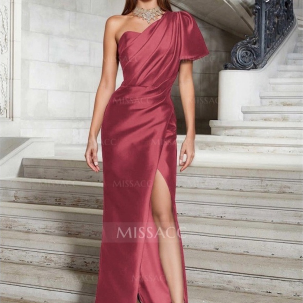NEW WITH TAG Missac Satin Gown